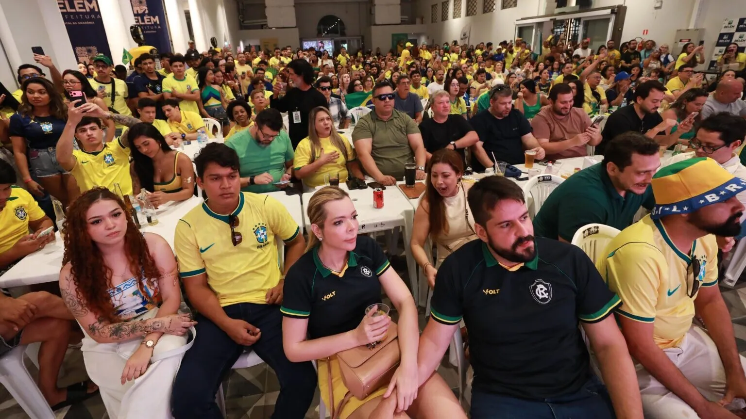 Participe da estreia da Seleção Brasileira no Mercado de São Brás, um novo espaço para torcedores com transmissão de jogos e atividades culturais.