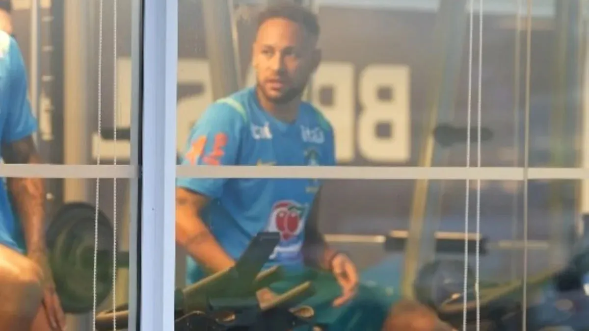 A situação de Neymar preocupa a CBF às vésperas da Copa do Mundo.