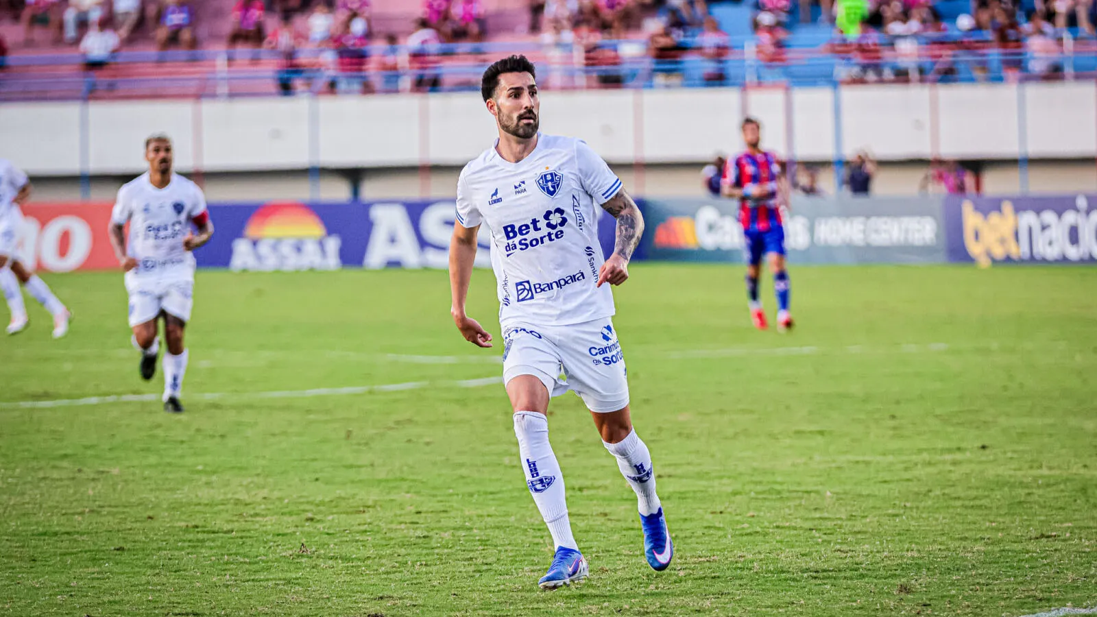 Ítalo Carvalho brilha no Paysandu com 10 gols.