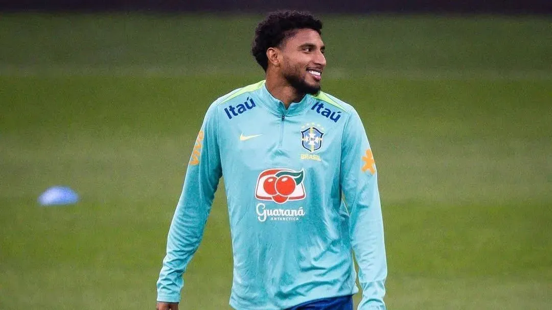Aos 26 anos, o meio-campista se juntará ao grupo brasileiro nos Estados Unidos para a sequência da preparação para o torneio.