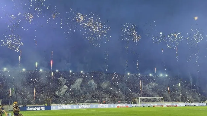 Além do mais, o torcedor não perdoou o treinador pela derrota e com xingamentos, demonstrou impaciência.