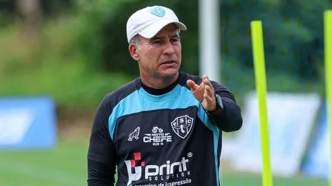 Em março deste ano, Cupertino já havia integrado a comissão técnica da seleção de base do Peru.