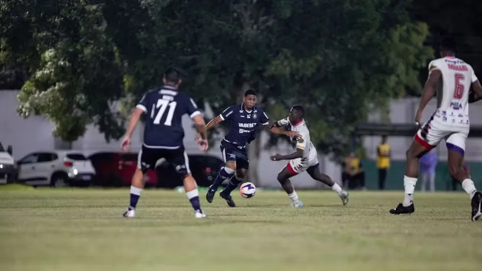 Clube do Remo confirma saída do zagueiro Thalisson.