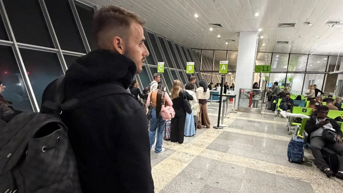 O volante grego Panagiotis Tachtsidis, de 35 anos, não faz mais parte do elenco do Clube do Remo.
