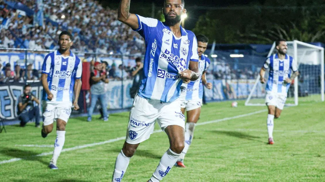 Paysandu analisa afastamento de Castro.