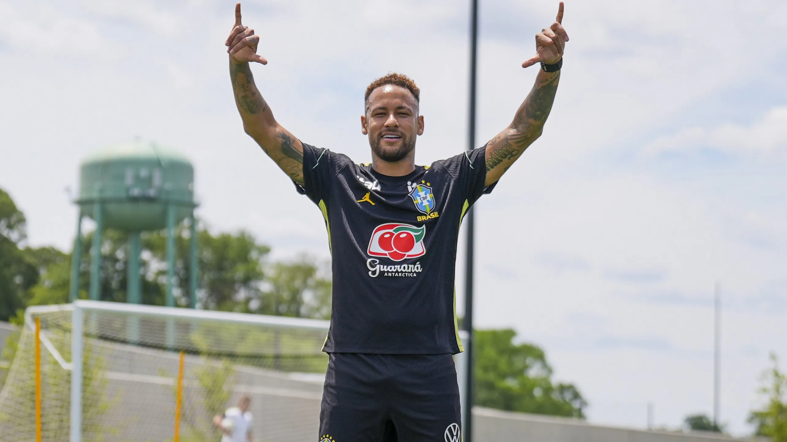 Atacante Neymar
