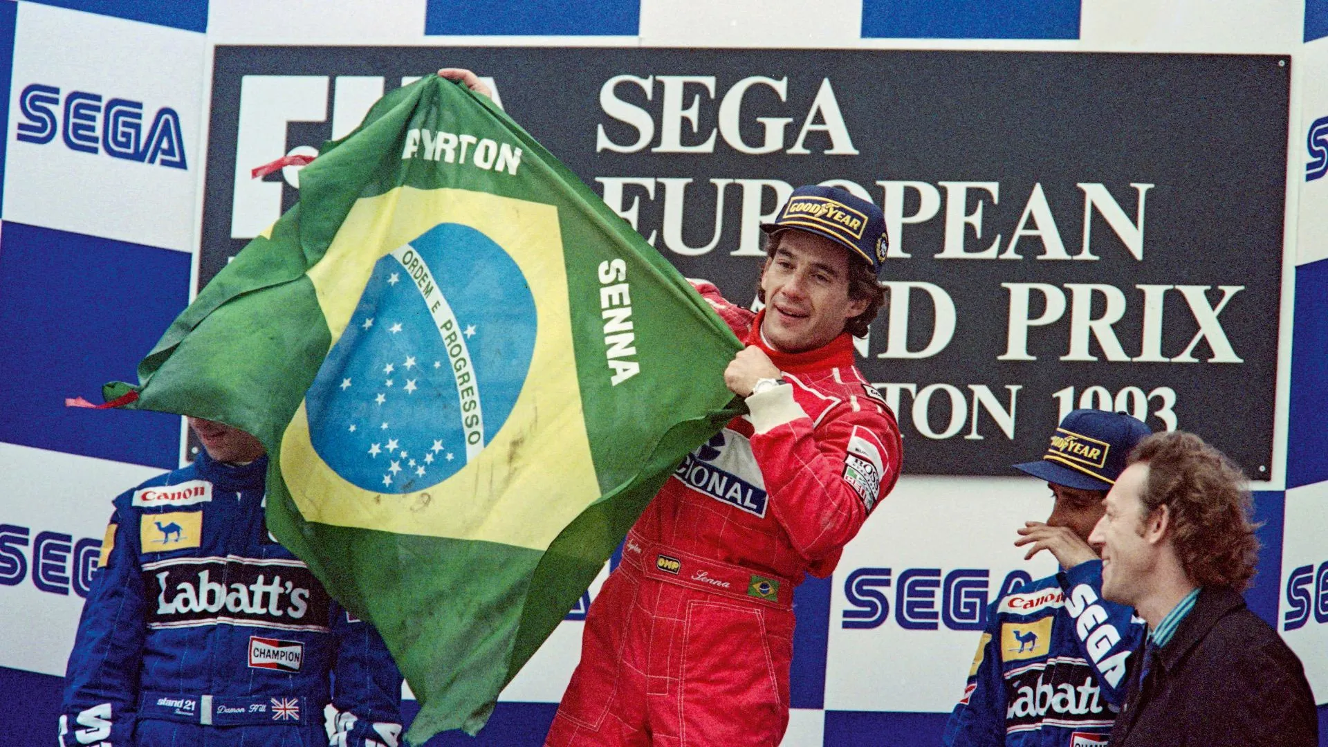 Ayrton Senna, ícone do esporte brasileiro, agora é parte do Livro de Heróis da Pátria.