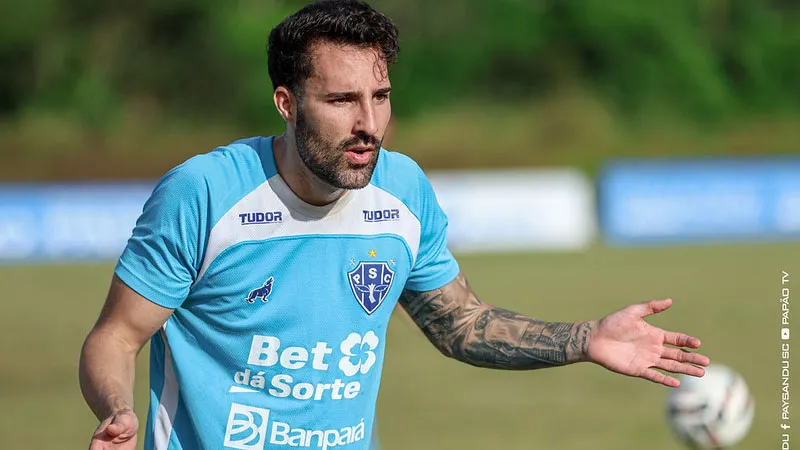 Atacante Ítalo Carvalho do Paysandu