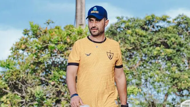 Mudança de técnico no Nacional-AM! Júlio César Nunes assume para a decisão contra o Paysandu