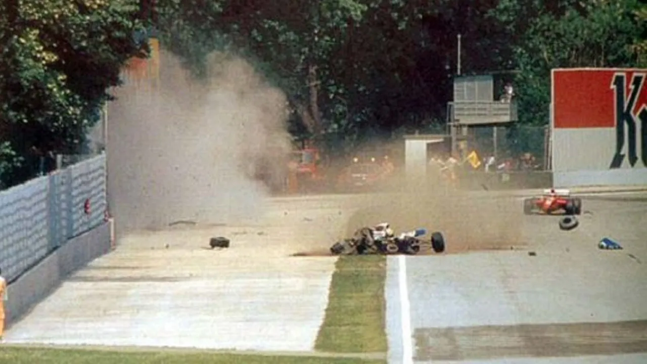 Imagem ilustrativa da notícia: Fórmula 1 reverencia Ayrton Senna 32 anos após tragédia em Ímola