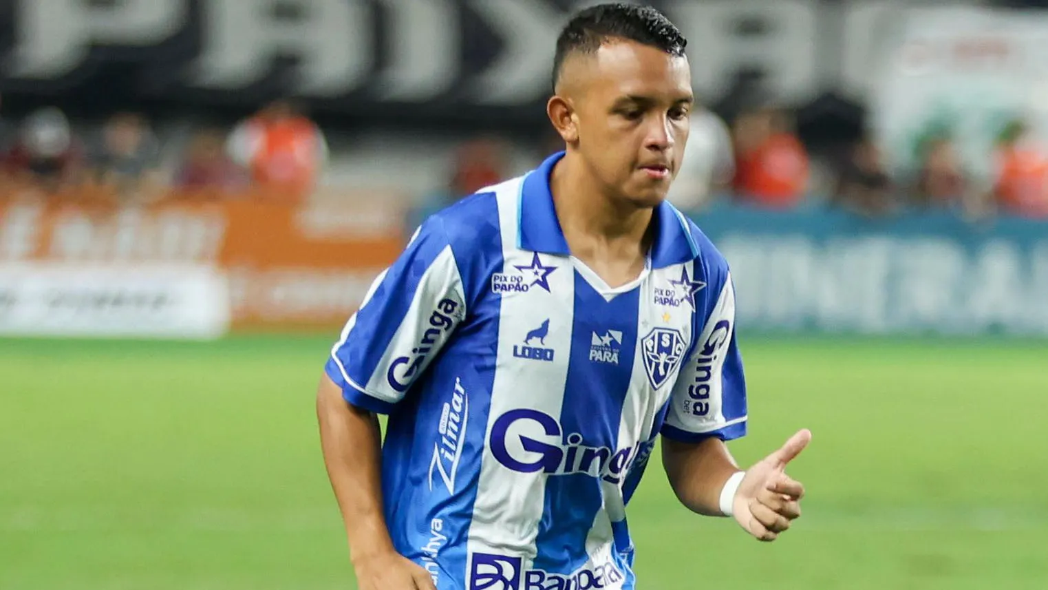 O atacante Thalyson, do Paysandu, projetou um confronto difícil diante do Vasco, que ocorre nesta quarta-feira (13), pela Copa do Brasil