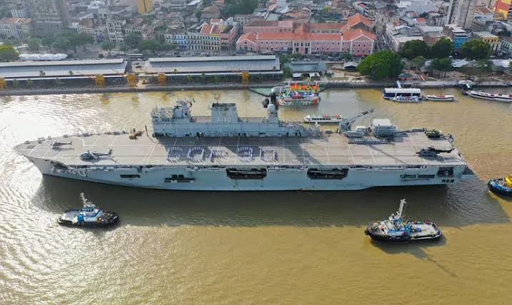 Participe da programação especial da Marinha em Belém. Atividades cívicas, visitas a embarcações e celebrações do Dia da Marinha aguardam você!