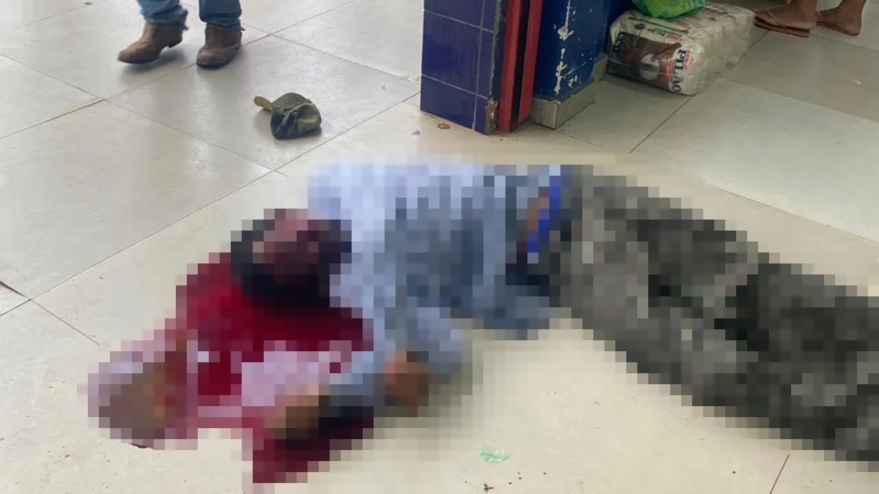 Homem foi executado dentro do supermercado lotado