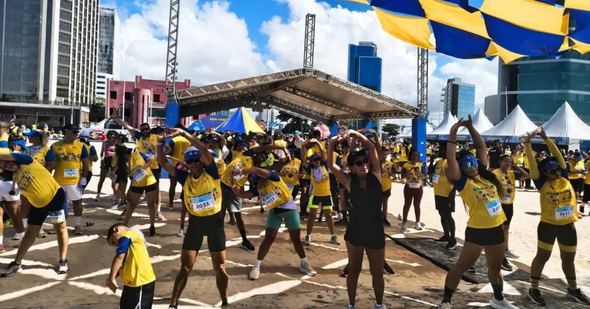 Com atividades esportivas, espaço infantil, aulas de dança, yoga e atrações para todas as idades, o Festival Vamos Passear movimenta o Portal da Amazônia neste domingo (21).