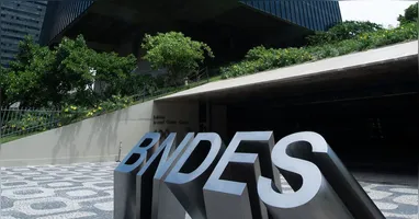 É aberto para lideranças de organizações sociais da periferia e atores do setor