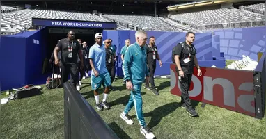 Carlo Ancelotti e Vinicius Junior deram coletivas no MetLife Stadium, palco da estreia do Brasil com o Marrocos
