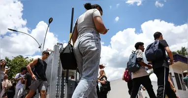 O Fies é destinado a estudantes matriculados em cursos presenciais