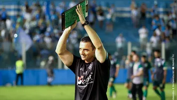 Planejamento está sendo cumprido, comemora o técnico bicolor