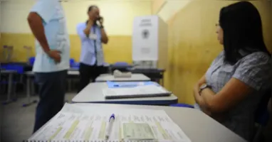 Campanha "Boto Fé no Voto" mobiliza comunidades religiosas contra a desinformação nas eleições.