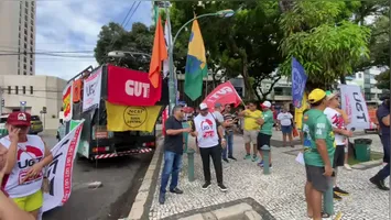 Imagem ilustrativa da notícia Trabalhadores fazem ato pelo fim da escala 6x1 em Belém