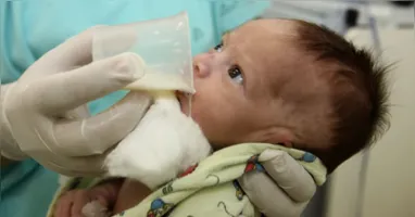 A doação de leite humano pode transformar vidas e ajudar no desenvolvimento de bebês prematuros.