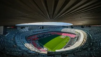Duelo no lendário Estádio Azteca dá início oficial à maior edição da história das Copas; veja onde acompanhar ao vivo e os detalhes do confronto.