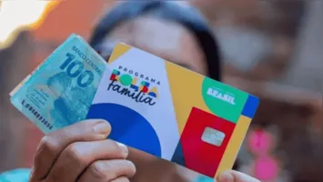 Benefício mínimo de R$ 600 começa a ser depositado para quem tem NIS final 1; repasses seguem cronograma até o fim do mês.