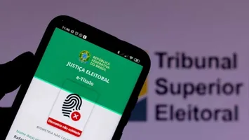 Atualização unifica serviços públicos no celular. Nova versão permite pagamentos de multas com Pix.