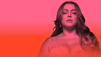 Lançamento de filme e série documental reúne amigos e familiares no Rio para homenagear a trajetória e o legado da cantora.