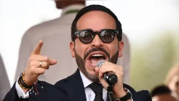 Abelardo de la Espriella fechará 14 embaixadas e 15 consulados para redirecionar recursos para a segurança.