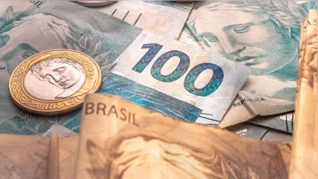 O governo federal libera hoje, 15 de maio, o quarto lote de pagamentos do abono salarial PIS/Pasep 2026.