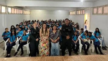 Atividades do "Maio Laranja" movimentaram colégios da rede pública estadual no último sábado