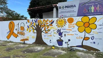 As autoridades reforçam que casos suspeitos ou confirmados devem ser reportados imediatamente por meio dos canais oficiais, com garantia de anonimato