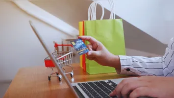 O varejo online realiza nesta terça-feira, 28 de abril, o Dia do Frete Grátis