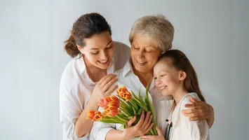 Celebração que hoje movimenta o comércio mundial nasceu como uma homenagem pessoal