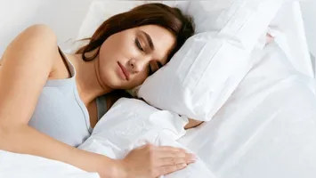 A pesquisa acompanhou 80 pessoas, entre 21 e 40 anos, que habitualmente dormiam menos de 6,5 horas por noite.