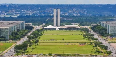 Caso as autorizações sejam publicadas ainda em 2026, os órgãos terão até seis meses para divulgar os editais.