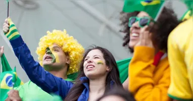 O fenômeno acontece porque o organismo interpreta determinados momentos da partida como situações de alerta. Quando isso ocorre, entra em ação o chamado sistema nervoso simpático, responsável por preparar o corpo para situações de emergência.