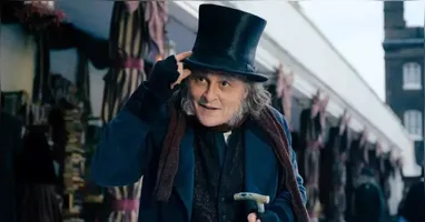 Em "Ebenezer e os Fantasmas do Natal", Depp interpreta Ebenezer Scrooge, o icônico personagem criado por Charles Dickens.