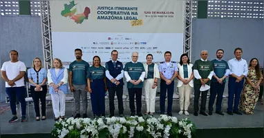 A cerimônia de encerramento aconteceu na Escola Municipal Professor Estevão Gomes, com a presença de autoridades nacionais e locais.