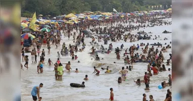Movimentação é grande nos balneários durante segundo fim de semana de julho.