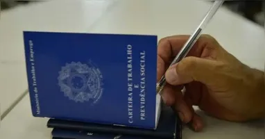 Nova legislação também criou o salário-paternidade dentro do Regime Geral de Previdência Social.