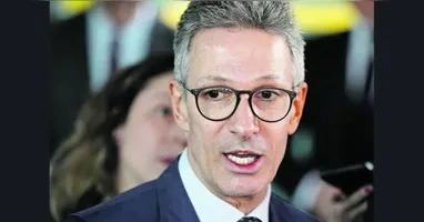 Romeu Zema comparou Flávio Bolsonaro com o PT