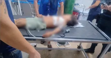 A criança foi socorrida e levada para o hospital com quadro de saúde grave