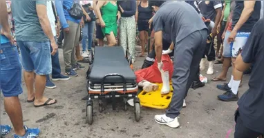 O entregador foi socorrido e levado em estado grave ao hospital Metropolitano