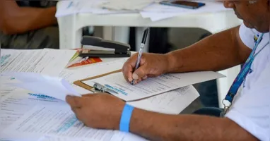 O benefício está disponível aos trabalhadores que foram demitidos