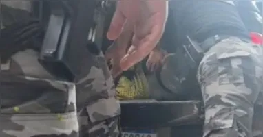 Policiais da Rotam ainda levaram o suspeito na viatura, mas ele não resistiu
