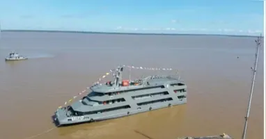 O navio-hospital da Marinha vai levar atendimento aos ribeirinhos