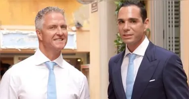 Ralf Schumacher é ex-piloto de fórmula 1 e oficilizou o casamento em Saint-tropez, na França.