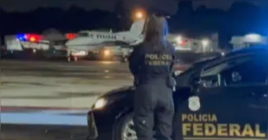 Suspeito paraense procurado internacionalmente é conduzido pela Polícia Federal após chegada a Belém, depois de ser preso na Guiana.